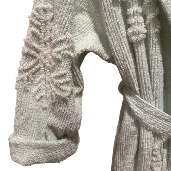 STAN HERMAN Vintage Chenille Snowflake Robe - Picture 5 of 9